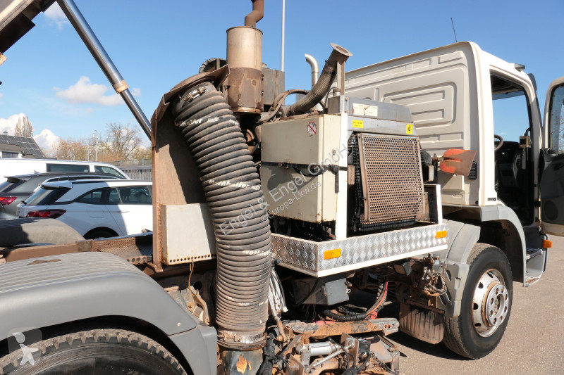 Silniční stroje Mercedes Atego 1518 LKO 4x2