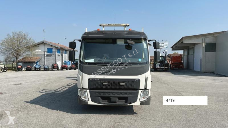 Utilaje pentru drumuri Volvo FE 250