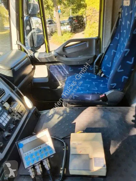 Silniční stroje Iveco 260S 42 WAAGE 5 m³ Zöller...