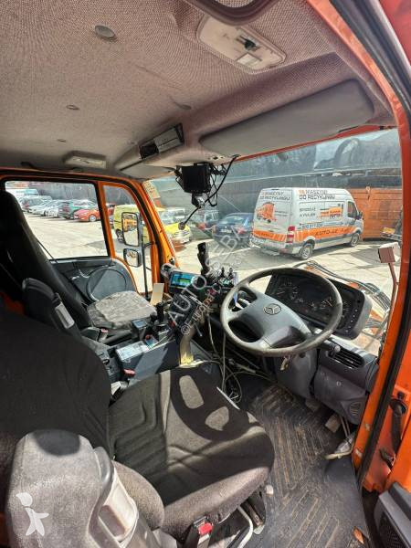 Utilaje pentru drumuri Mercedes