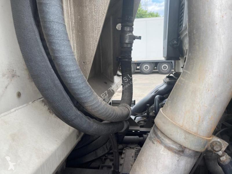 Utilaje pentru drumuri Iveco 330