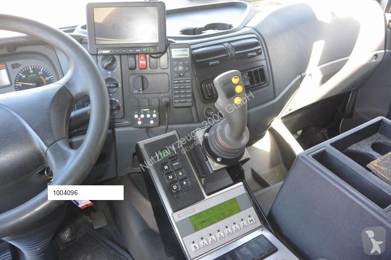 Utilaje pentru drumuri Mercedes