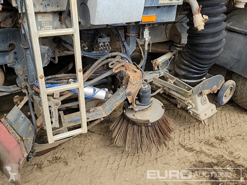 Utilaje pentru drumuri  LF55.180