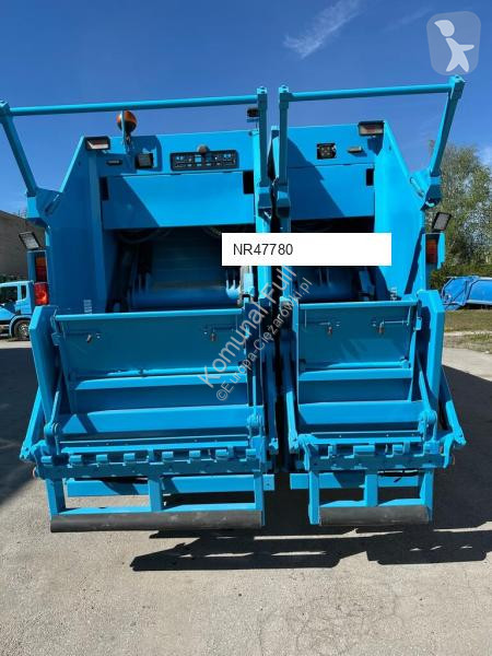 Engin de voirie Scania P280 2 chamber garbage...