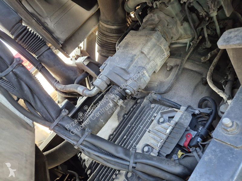 آلة لصيانة الطرق Volvo FE 280 / GEESINKNORBA /...