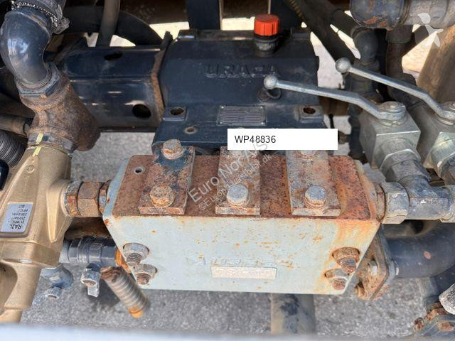 Maskine til vejarbejde  SCANIA P380 8x2*6...