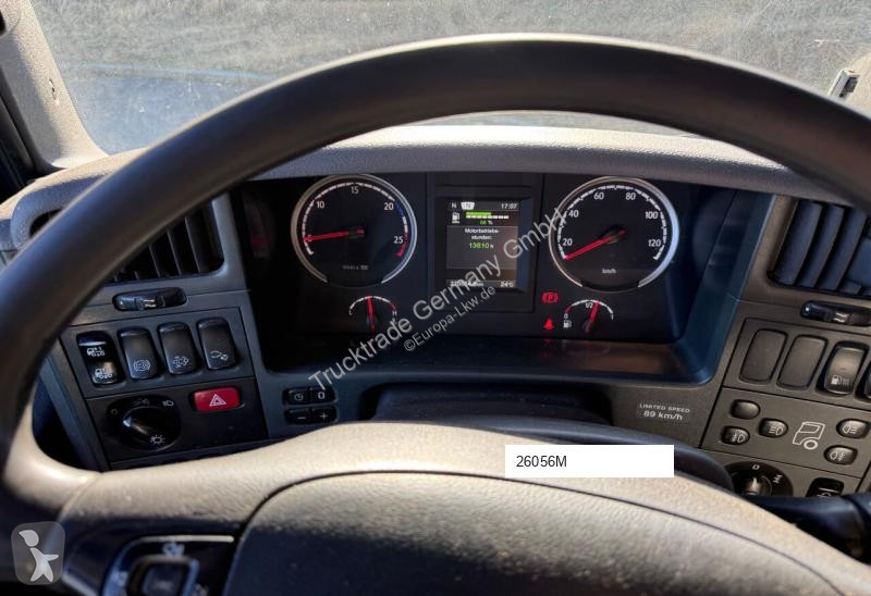 آلة لصيانة الطرق Scania 589 G440 LB6x2*4...