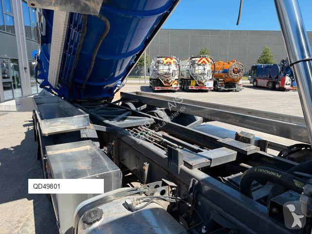آلة لصيانة الطرق  VOLVO FM 420 6x2*4 EEV...