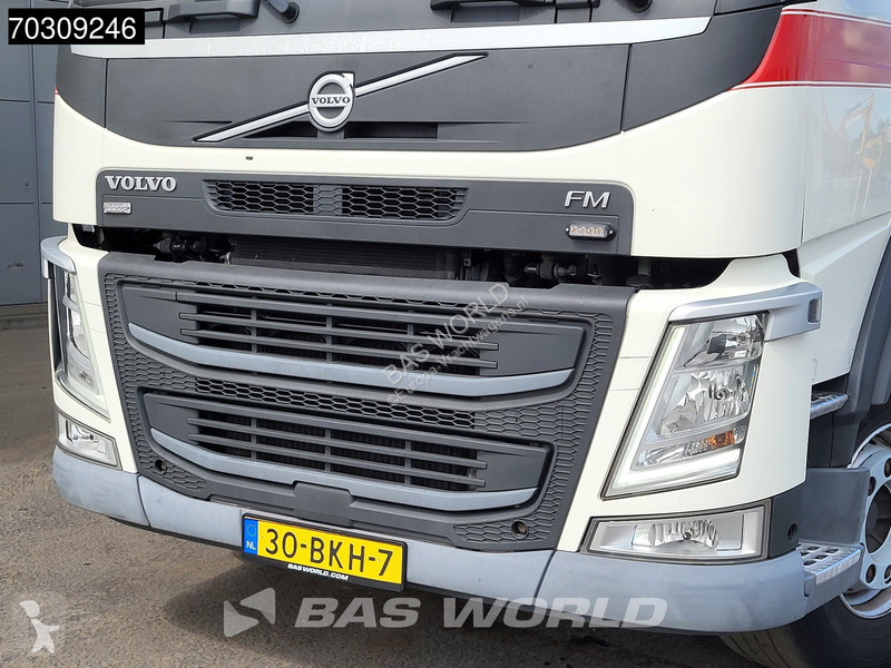 Engin de voirie Volvo FM 330 6X2 -Truck Van...