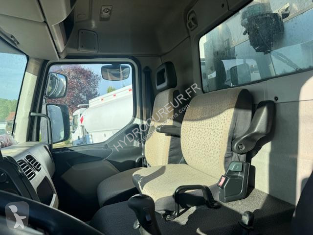 آلة لصيانة الطرق Renault 380 DXI