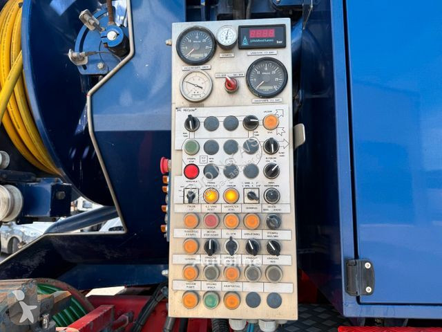 آلة لصيانة الطرق Mercedes RECycler 410