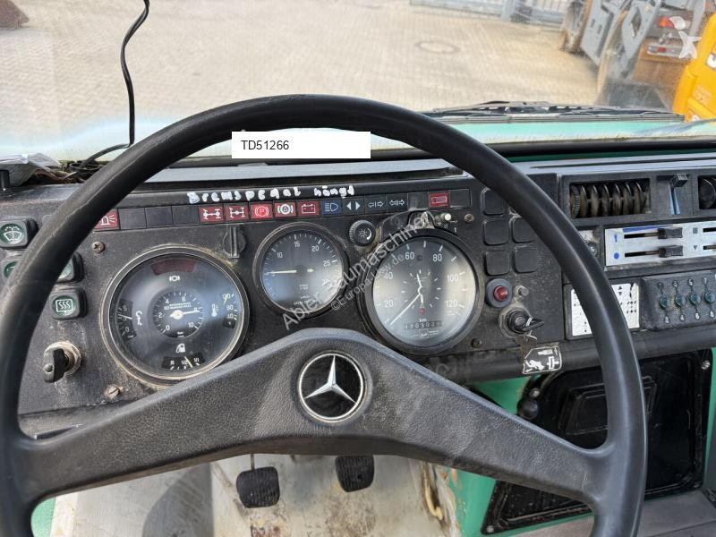 شاحنة Mercedes U1200 Unimog