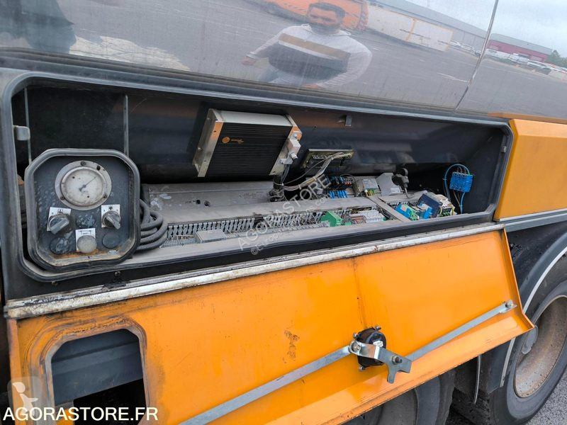 Vehículo de limpieza viaria Renault PREMIUM