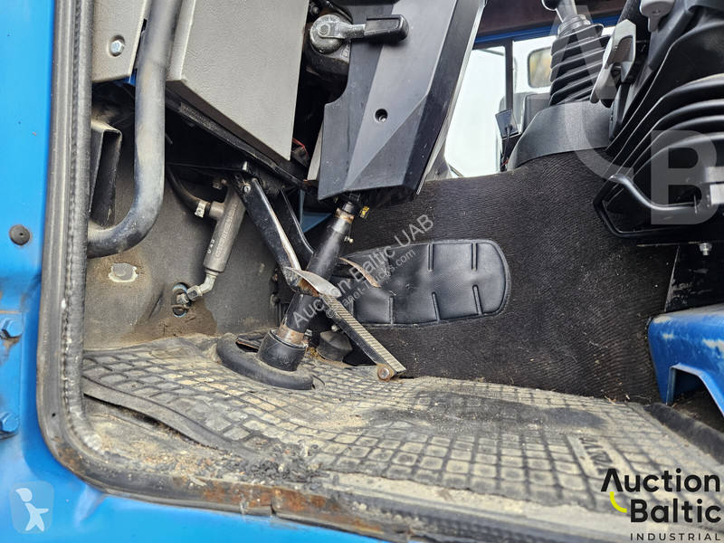Komunálne vozidlo Volvo FL610 4X2