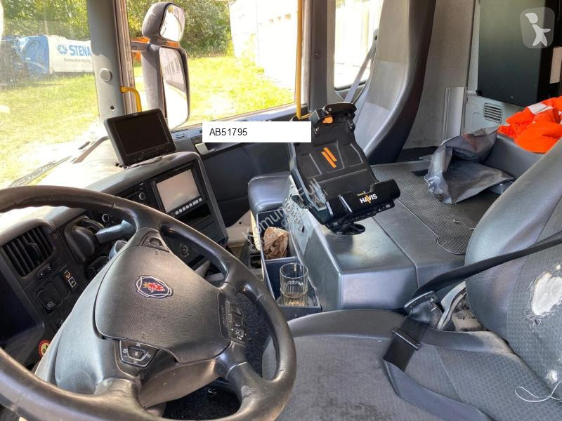 Engin de voirie Scania N3 V 20H25