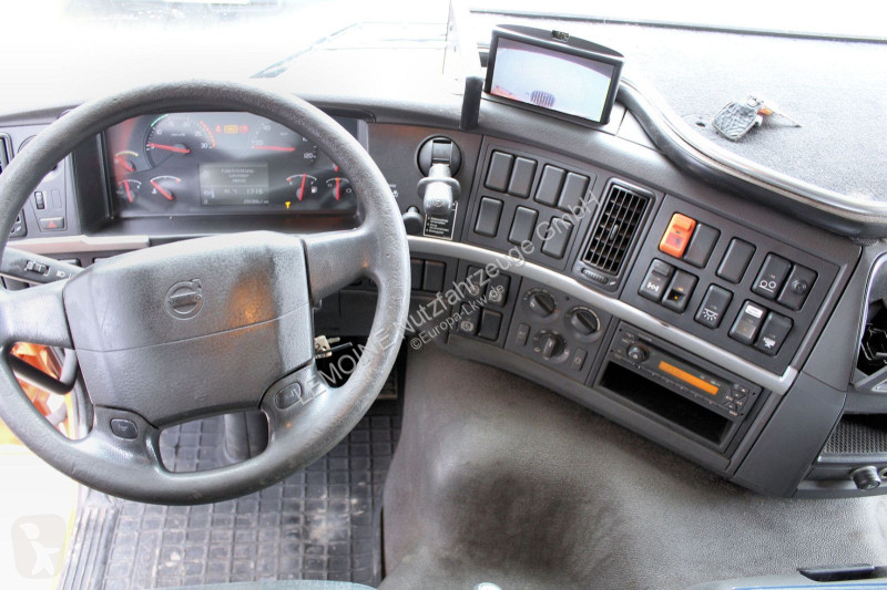 Komunálne vozidlo Volvo 420 EEV 6x2 Kroll 14m³...
