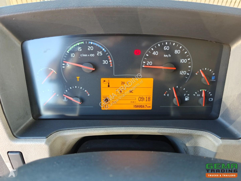Коммунальная техника  Volvo 250 4x2 Day Cab...