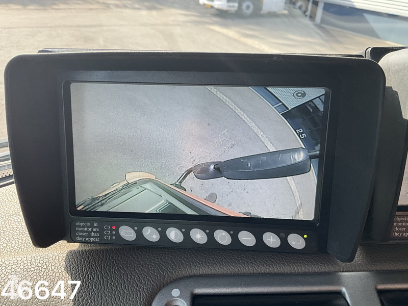 آلة لصيانة الطرق DAF CF 360 VDP 8m³...