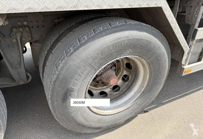 Utilaje pentru drumuri Scania 380.3