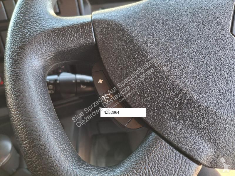 آلة لصيانة الطرق Renault Semat Zoeller