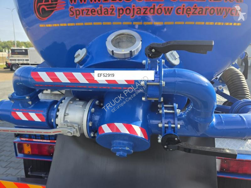 Gemeentevoertuig Scania LARSEN FlexVAC 311P...