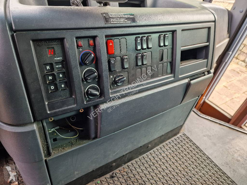 Utilaje pentru drumuri Mercedes 2628