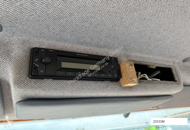 Utilaje pentru drumuri Mercedes U400
