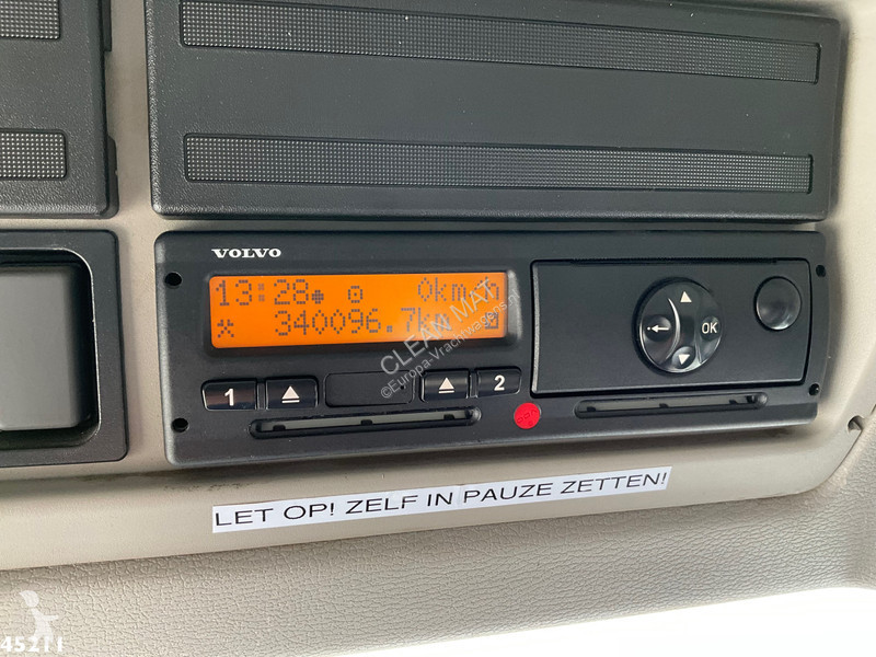 Utilaje pentru drumuri Volvo 300 Terberg...