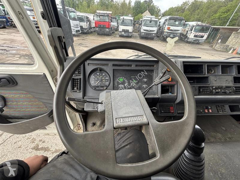 Vägmaskiner Renault CITERNE VIDANGE G 270