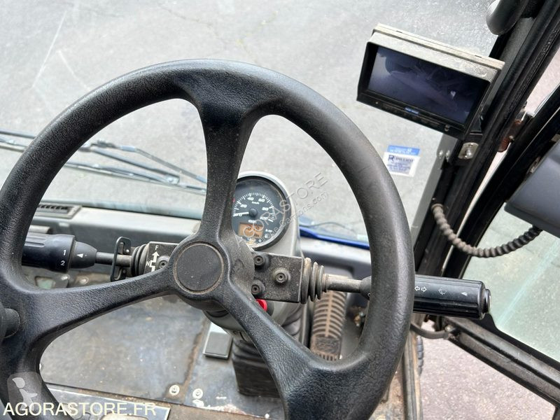 Gemeentevoertuig Mathieu GRAND AZURA MC 400