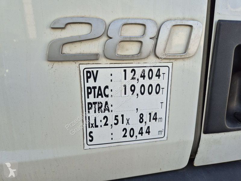آلة لصيانة الطرق Volvo FE 280 / GEESINKNORBA /...