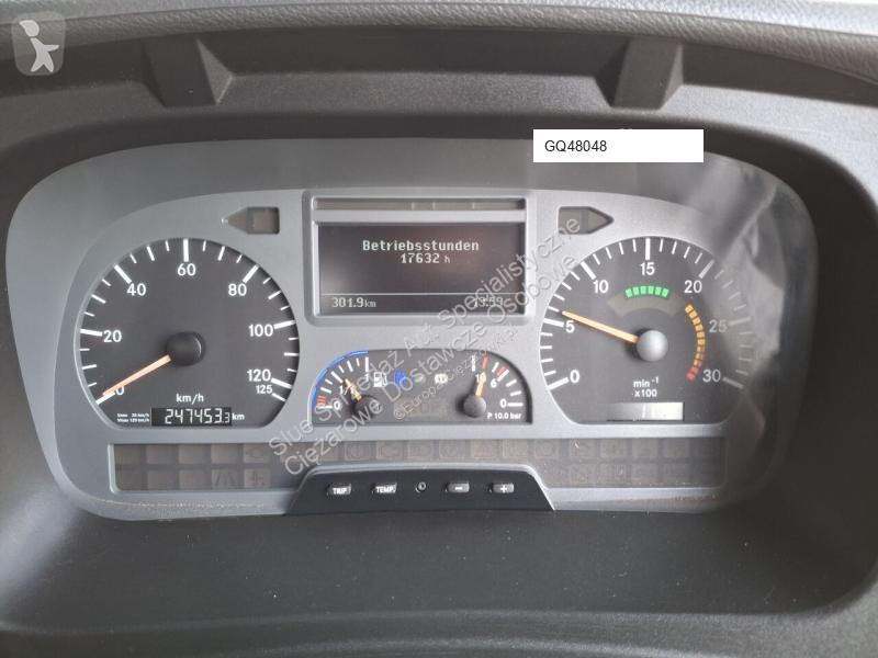 آلة لصيانة الطرق Mercedes CityFant 60