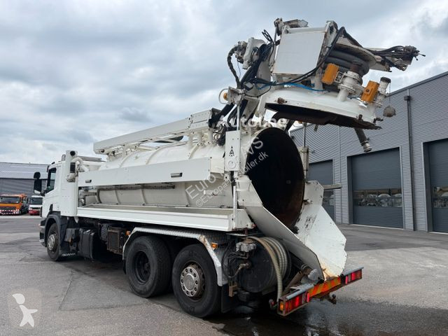آلة لصيانة الطرق  SCANIA P380 LB 6x24 Hvidtved...
