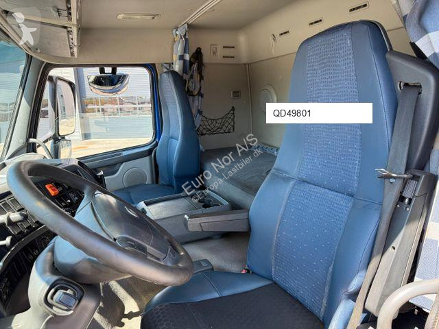 آلة لصيانة الطرق  VOLVO FM 420 6x2*4 EEV...