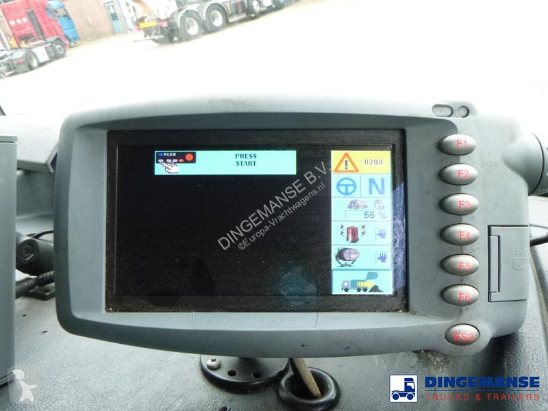Engin de voirie Mercedes 2629 6x2 RHD Faun...