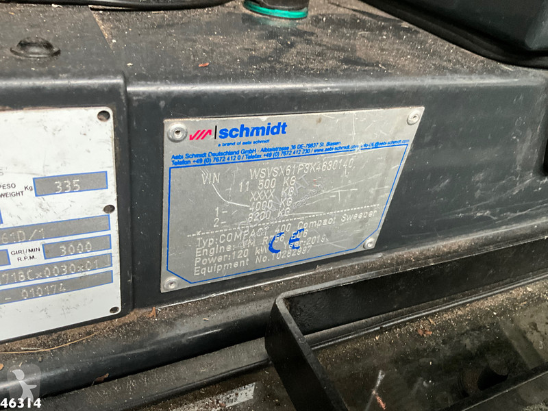 آلة لصيانة الطرق Schmidt Compact 400 Euro 6...