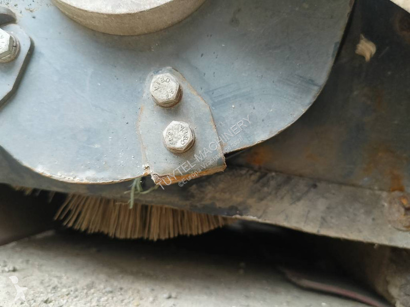 معدات التنظيف  Itala 135 BT street sweeper...
