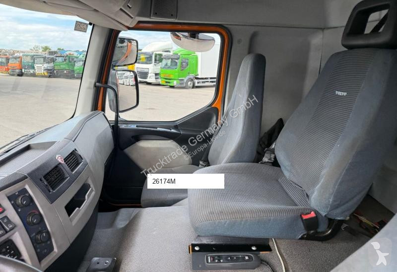 آلة لصيانة الطرق Volvo 638 FE Stummer /...