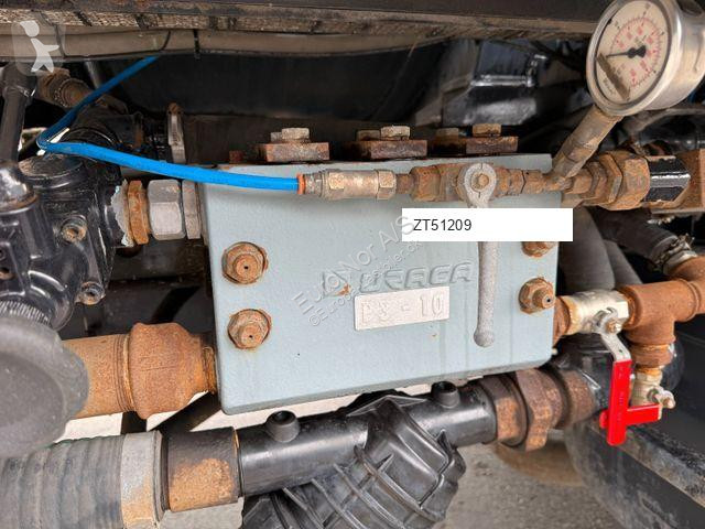 Maskine til vejarbejde  SCANIA P270 4x2...