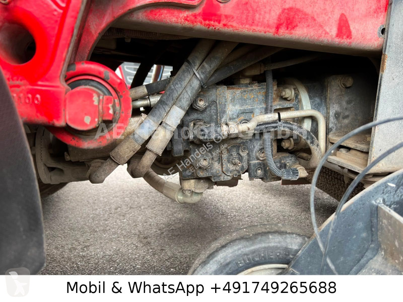 آلة لصيانة الطرق Volvo 250 Bucher Johnston VS...