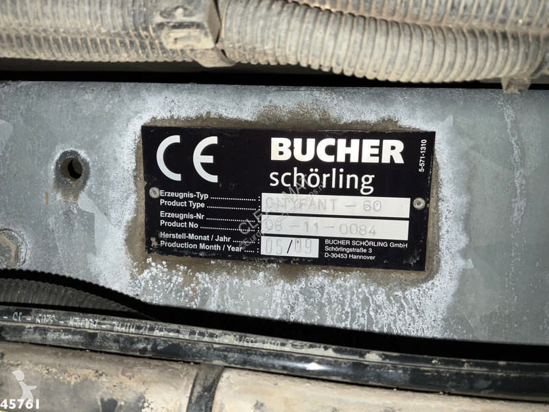 آلة لصيانة الطرق Mercedes 1829 4x4 Bucher...