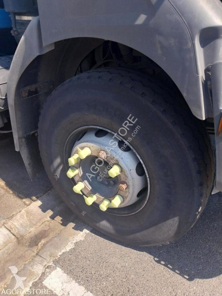 Komunálne vozidlo Renault KERAX