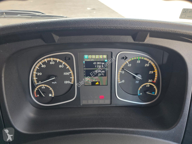 آلة لصيانة الطرق Mercedes 1323 LKO FAUN VIAJET...