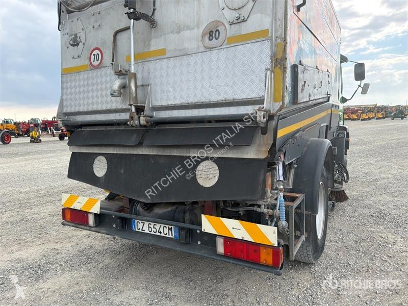 Vägmaskiner Iveco Schmidt SK650/59-1-033 on...