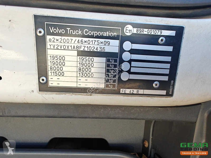Коммунальная техника  Volvo 250 4x2 Day Cab...