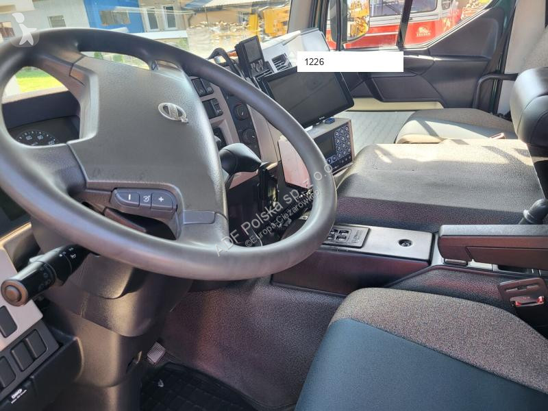 Komunalne Volvo MF300 L200 15h25