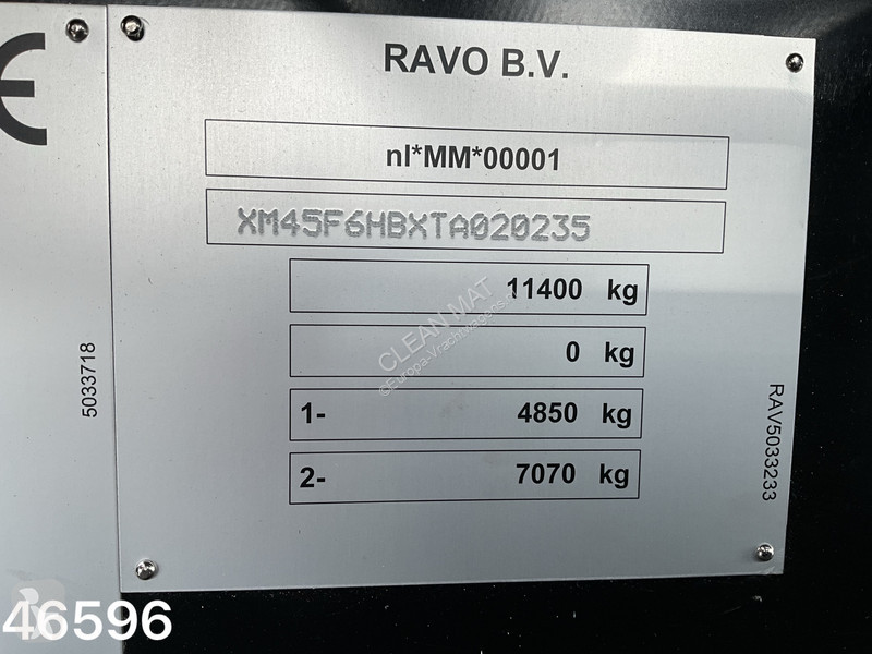 Gemeentevoertuig Ravo 540 Euro 6 with 3-rd brush