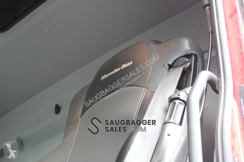 Gemeentevoertuig Mercedes 3251 RSP SAUGBAGGER 2020