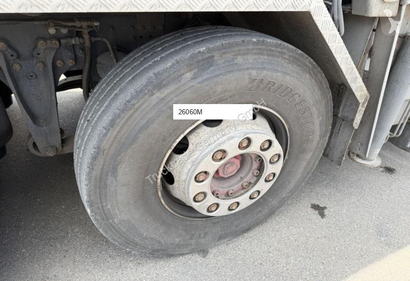 Utilaje pentru drumuri Scania 380.3