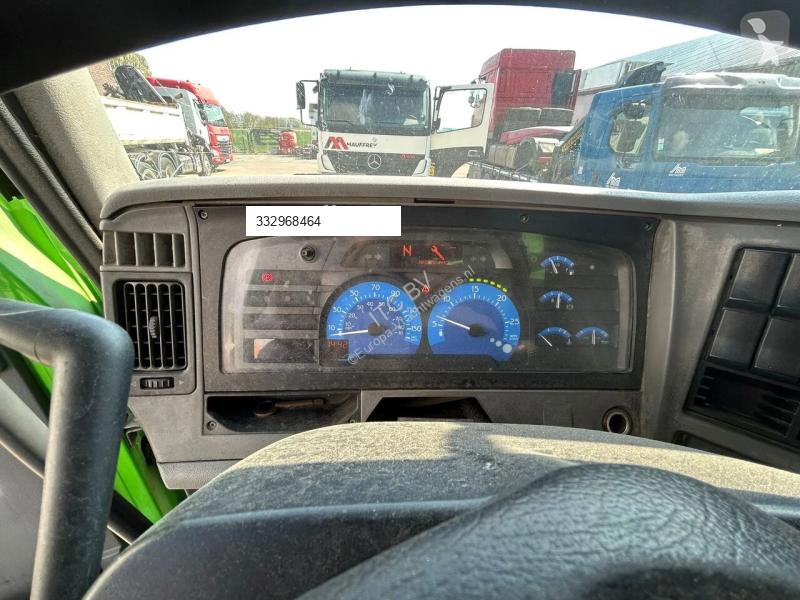 Renault 270 road network trucks